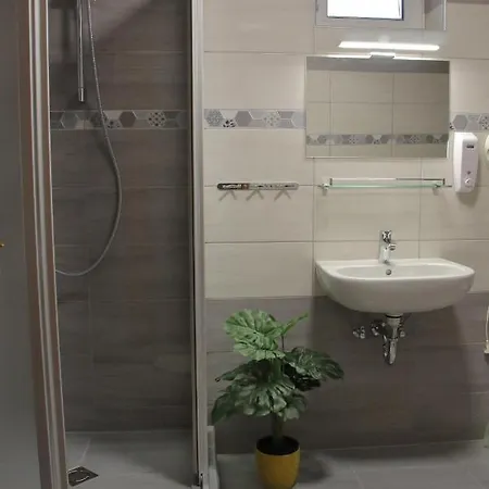 Hegylanc Fogado Sotony