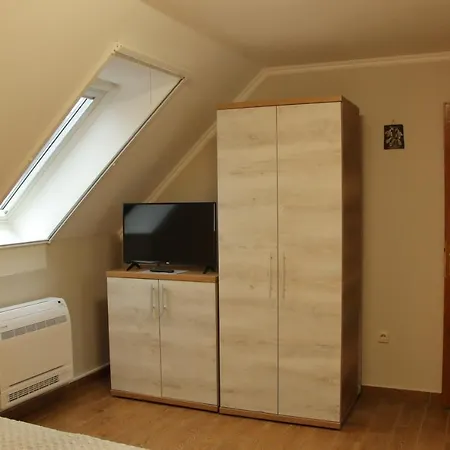 Bed & Breakfast Hegylanc Fogado 3*